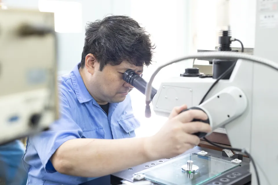 検査をしている様子